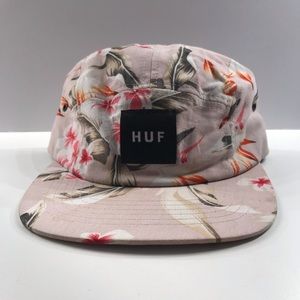 Huf 5 panel strap Back hat